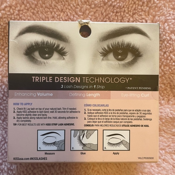 NIB KISS 3D lashes - Picture 2 of 2